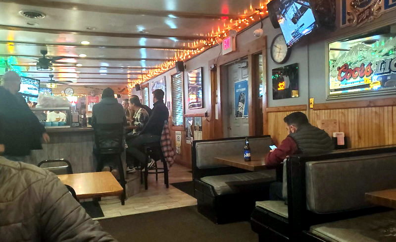 Springfield Inn Bar & Grill (Four Seasons Inn, Palmers) - Web Listing (newer photo)